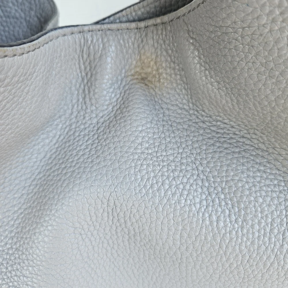 Michael Kors Fulton Large Hobo Shoulder Bag Pearl Grey Pebbled Leather